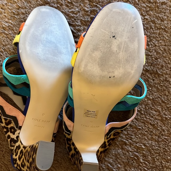 Women's slip on heeled sandals in a size 9M - Picture 4 of 5